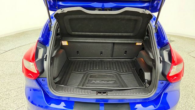 2014 Ford Focus ST Hatchback w/ ST2 Equipment Group & RECARO Sport Seats - 23095527 - 22