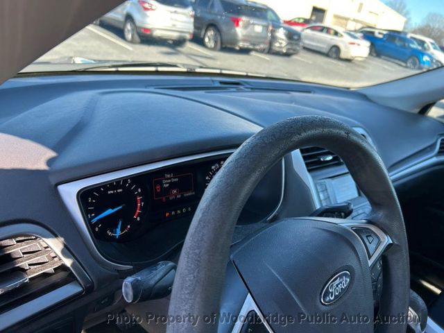 2014 Ford Fusion 4dr Sedan SE FWD - 22964185 - 7