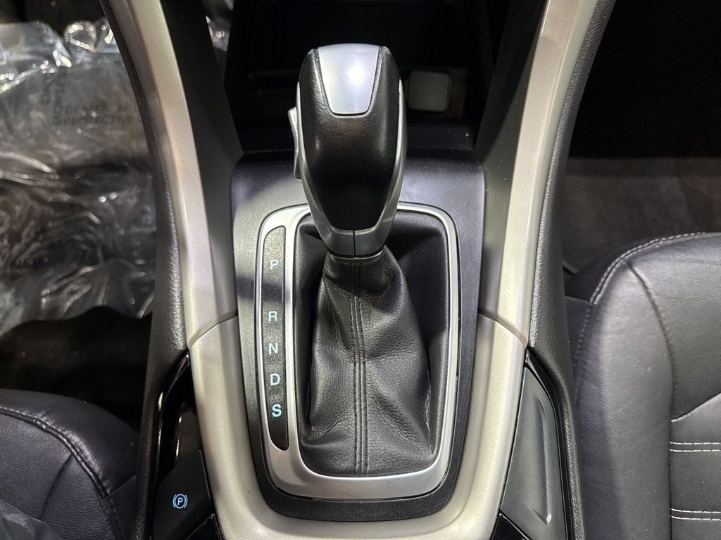 2014 Ford Fusion 4dr Sedan SE FWD - 22965405 - 19