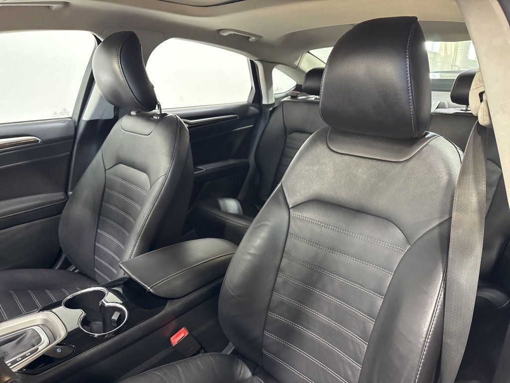 2014 Ford Fusion 4dr Sedan SE FWD - 22965405 - 26