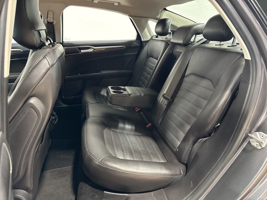 2014 Ford Fusion 4dr Sedan SE FWD - 22965405 - 31