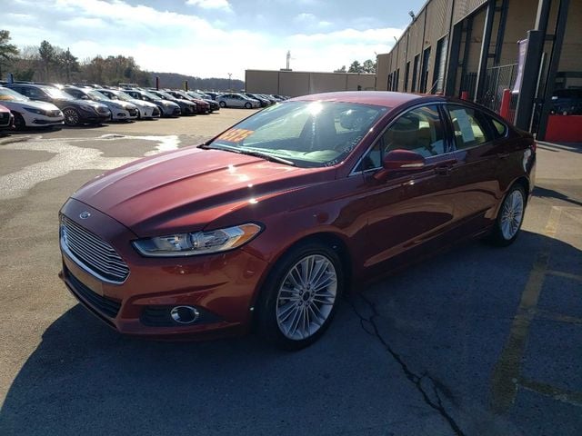 2014 Ford Fusion SE photo 4