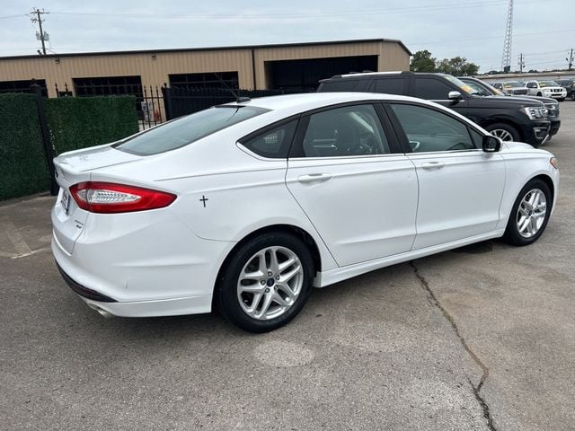 2014 Ford Fusion 4dr Sedan SE FWD - 23093722 - 3