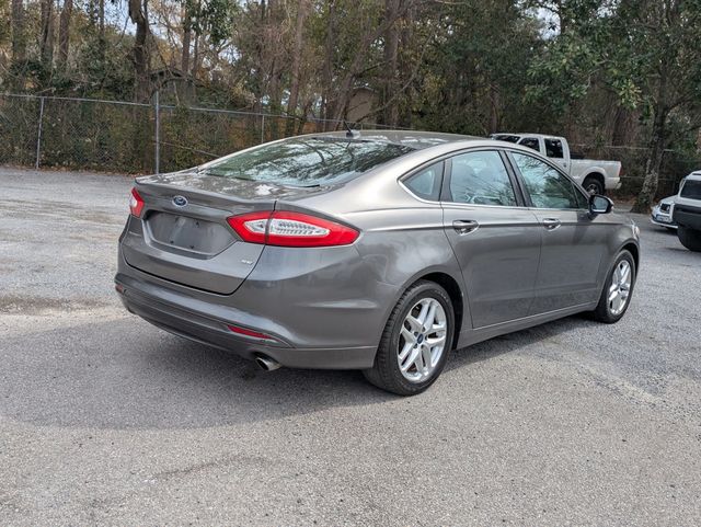 2014 Ford Fusion 4dr Sedan SE FWD - 22980425 - 3