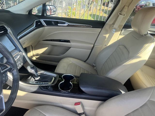2014 Ford Fusion 4dr Sedan SE Hybrid FWD - 23045381 - 4