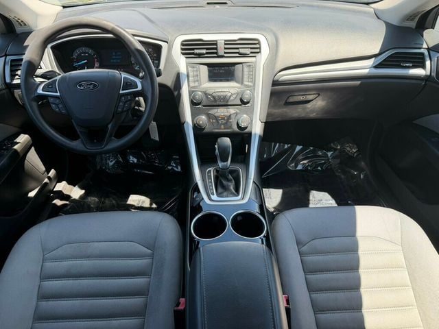 2014 Ford Fusion 4dr Sedan S FWD - 23022065 - 1