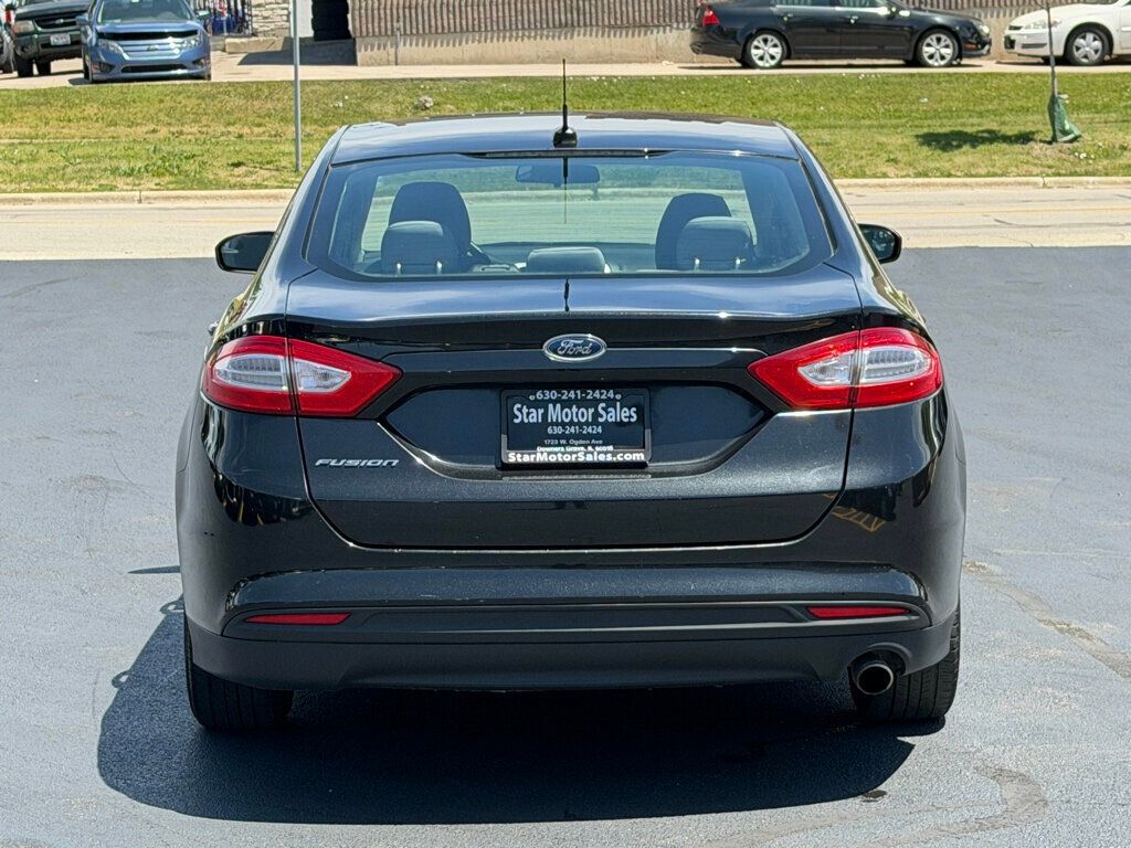 2014 Ford Fusion 4dr Sedan S FWD - 23022065 - 4