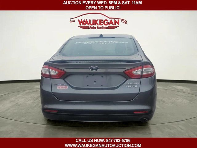 2014 Ford Fusion 4dr Sedan Titanium Hybrid FWD - 22968955 - 4