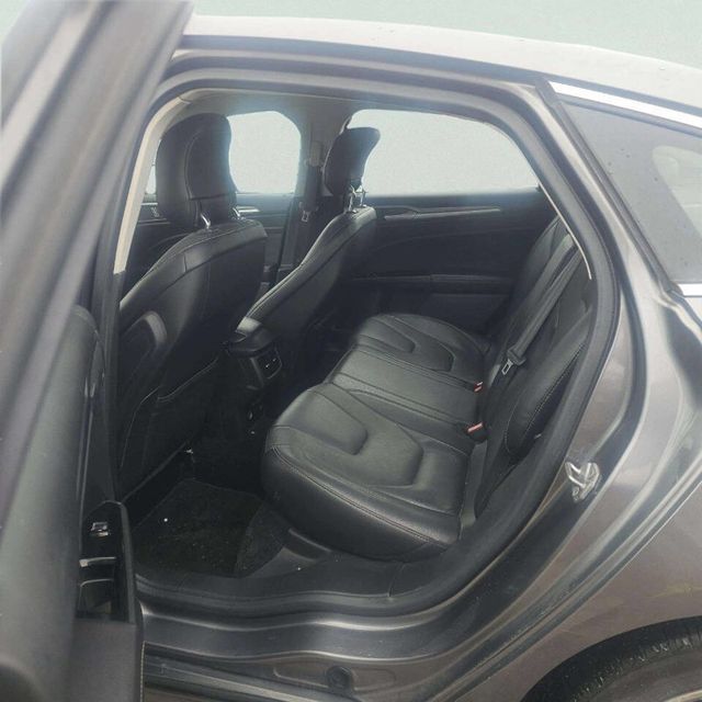 2014 Ford Fusion 4dr Sedan Titanium Hybrid FWD - 22968955 - 6