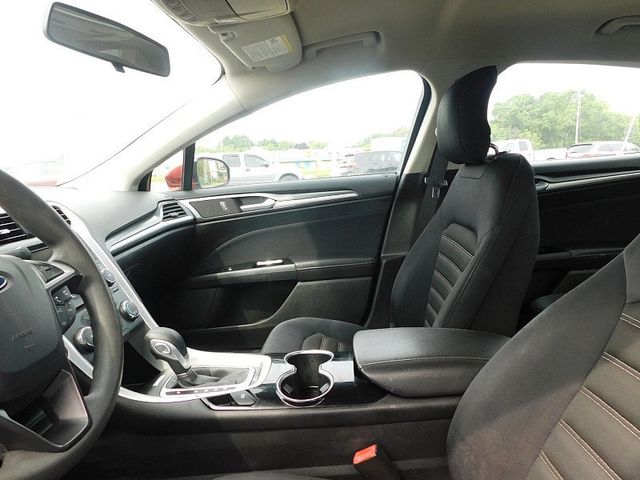 2014 Ford Fusion 4d Sedan SE - 22842544 - 12