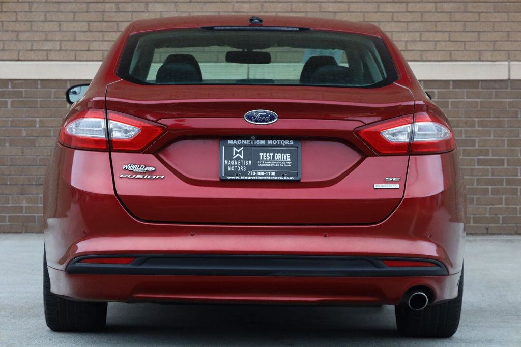 Ford Fusion photo 10