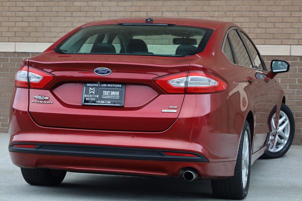 Ford Fusion photo 11