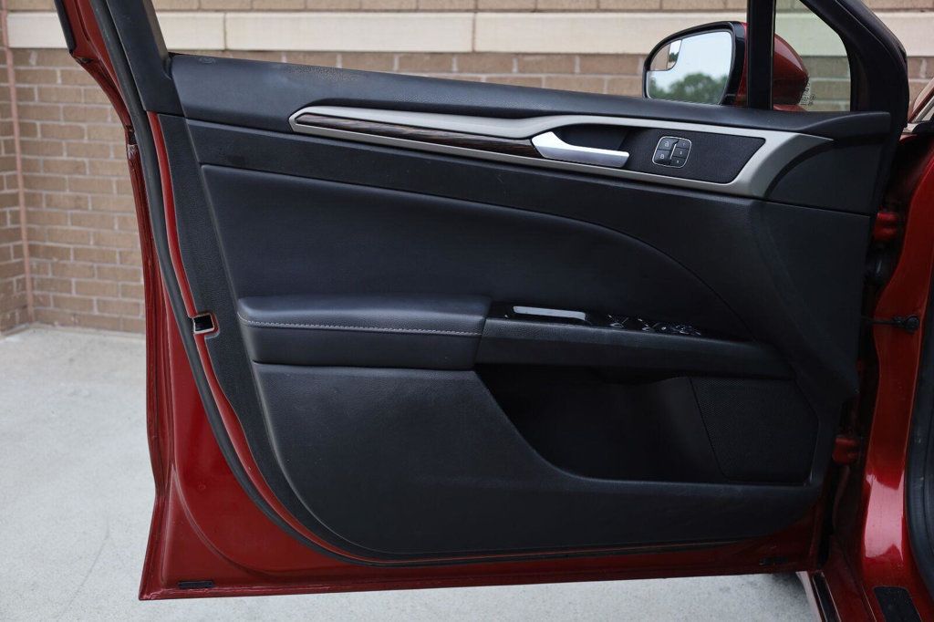 Ford Fusion photo 15
