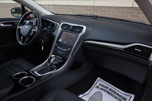 2014 Ford Fusion SE - 23092829 - 28