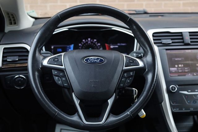 2014 Ford Fusion SE - 23092829 - 30