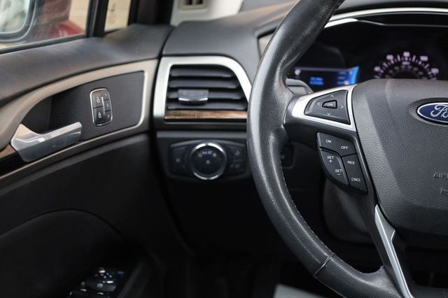 2014 Ford Fusion SE - 23092829 - 31