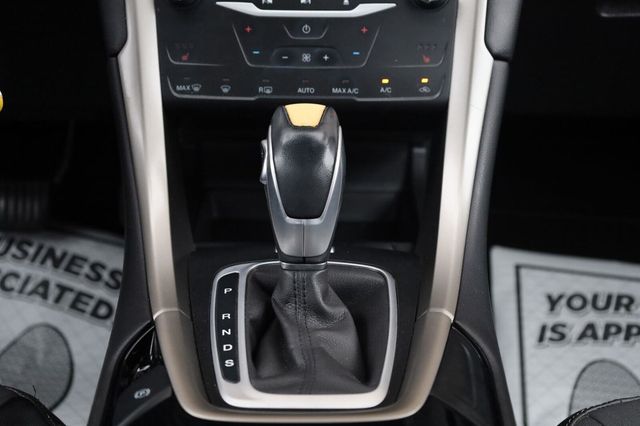 2014 Ford Fusion SE - 23092829 - 41