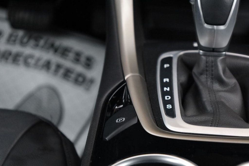 Ford Fusion photo 44