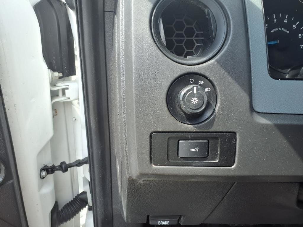 2014 Ford F-150 2WD SuperCab 145" XL - 22969479 - 12