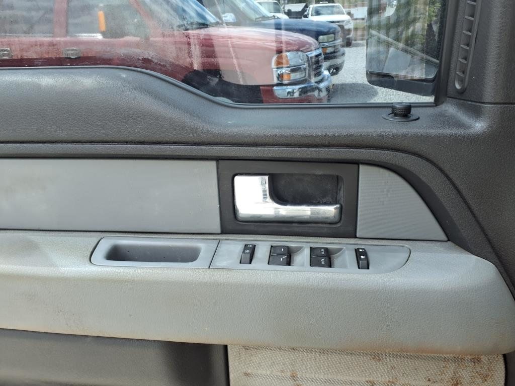 2014 Ford F-150 2WD SuperCab 145" XL - 22969479 - 13