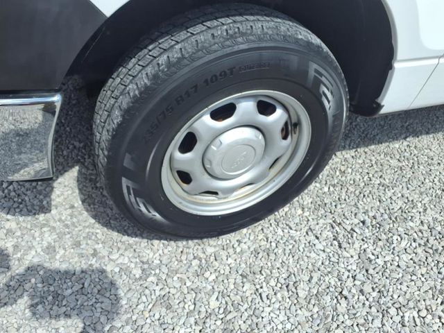 2014 Ford F-150 2WD SuperCab 145" XL - 22969479 - 4