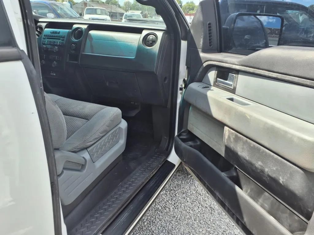 2014 Ford F-150 2WD SuperCab 145" XL - 23033918 - 20