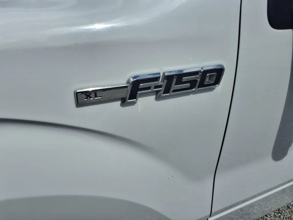 2014 Ford F-150 2WD SuperCab 145" XL - 23033918 - 5