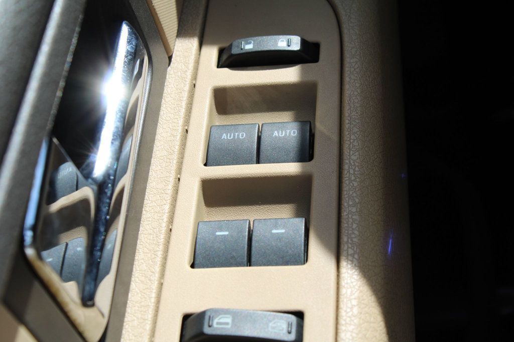 2014 Ford F-150 XLT photo 24