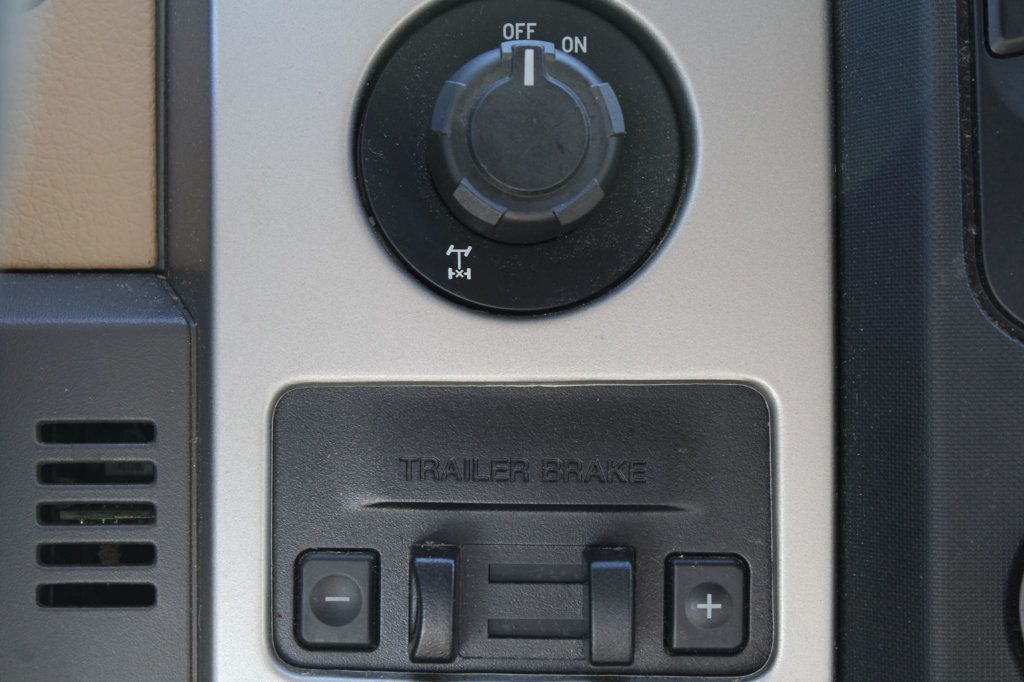 2014 Ford F-150 XLT photo 26