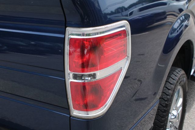 2014 Ford F-150 2WD SuperCrew 145" XLT - 23062613 - 9