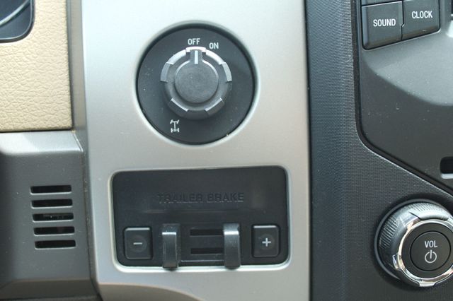 2014 Ford F-150 2WD SuperCrew 145" XLT - 23062613 - 17