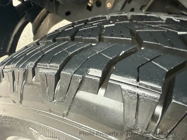 2014 Ford F-150 4WD Reg Cab 126" XLT - 22940154 - 23