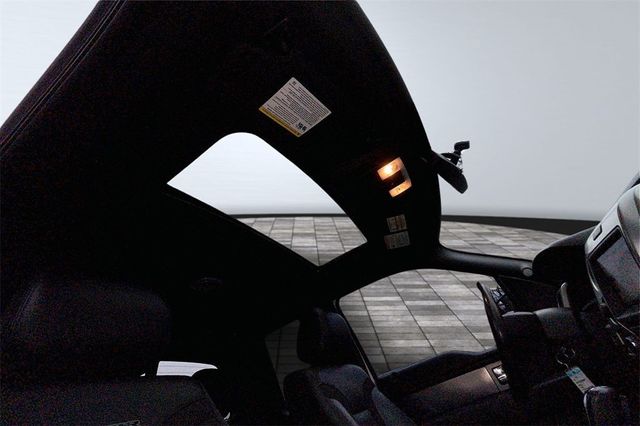 2014 Ford F-150 4WD SuperCab 133" SVT Raptor - 22966385 - 32