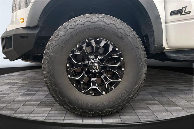 2014 Ford F-150 4WD SuperCab 133" SVT Raptor - 22966385 - 35