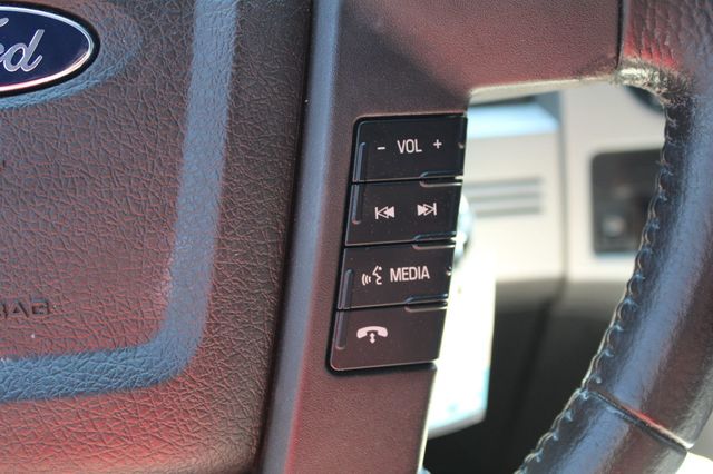 2014 Ford F-150 4WD SuperCrew 145" XLT - 23003388 - 22