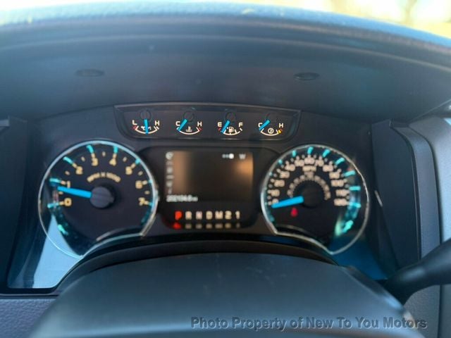 2014 Ford F-150 4WD SuperCrew 145" XLT - 22975571 - 3