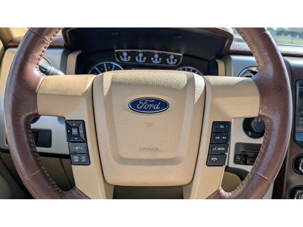 2014 Ford F-150 King Ranch photo 17