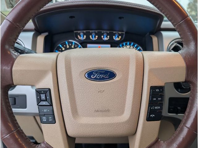 2014 Ford F-150 King Ranch - 22952361 - 17