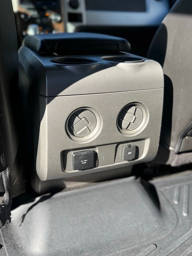 2014 Ford F-150 Lariat - 22940087 - 17