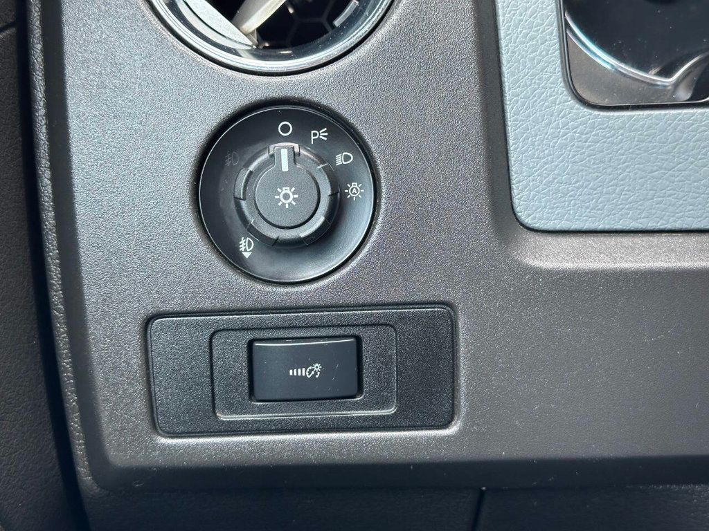 2014 Ford F-150 XLT 4x4 4dr SuperCrew Styleside 5.5 ft. SB - 22902170 - 26
