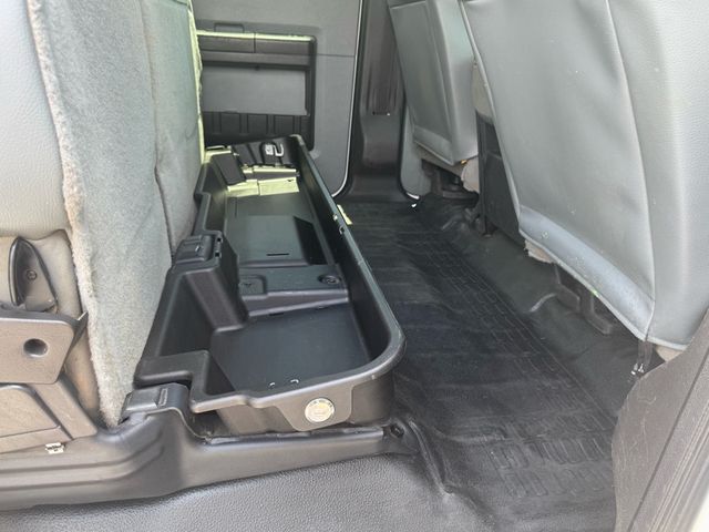 2014 Ford F-250SD XL - 23053667 - 31