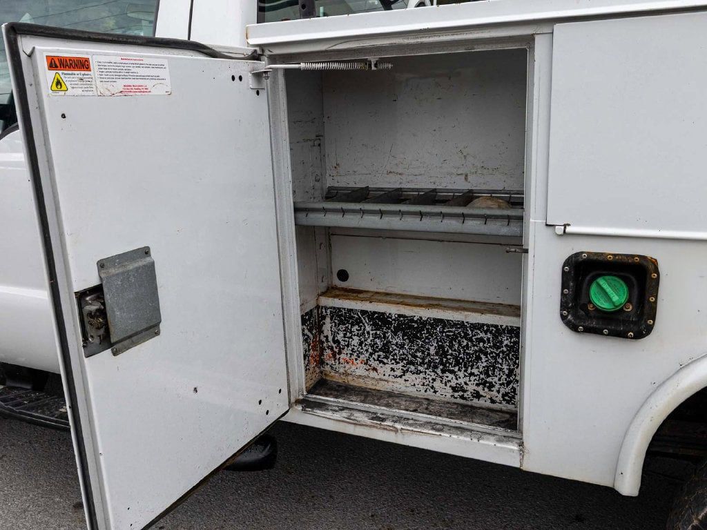 Ford F-250SD photo 26