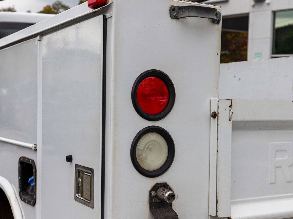 Ford F-250SD photo 31