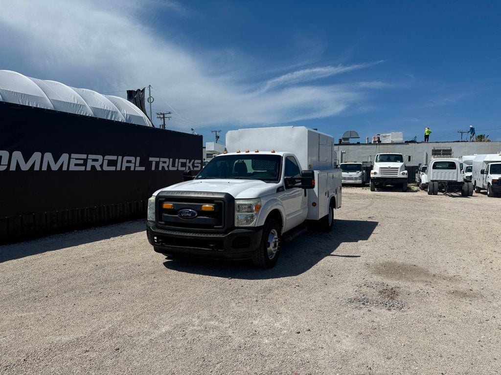 2014 Ford F-350 Super Duty Chassis Cab