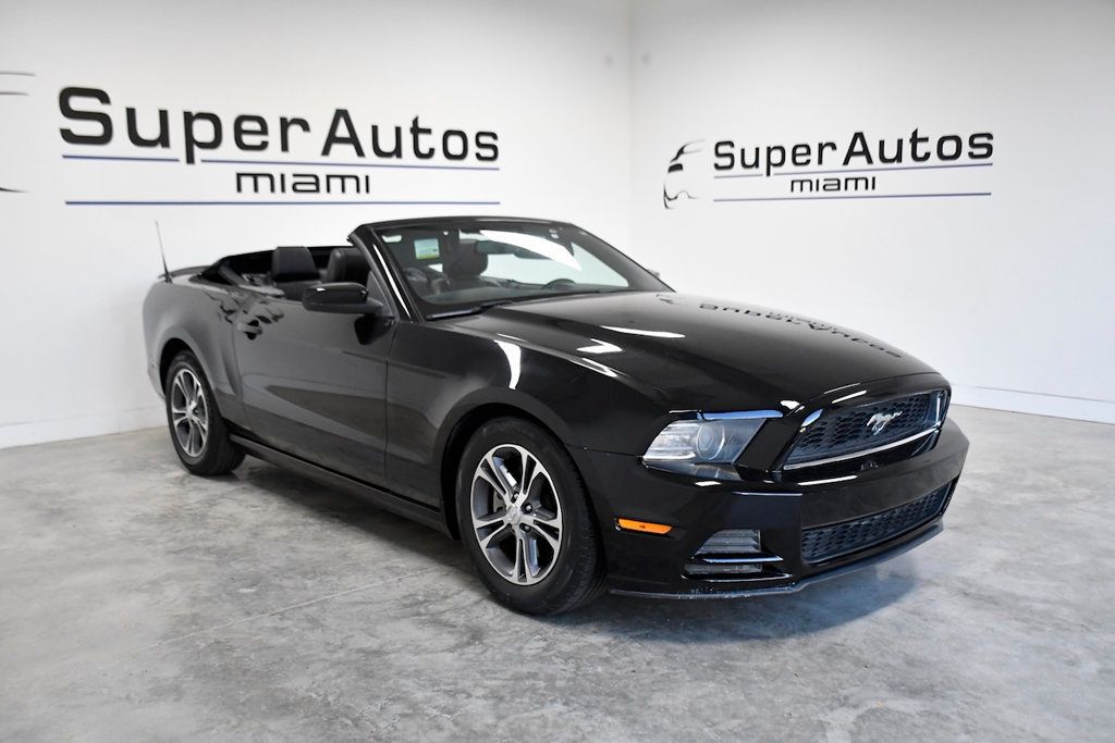 2014 Ford Mustang 2014 Ford Mustang V6 Premium Convertible - 22974365 - 2