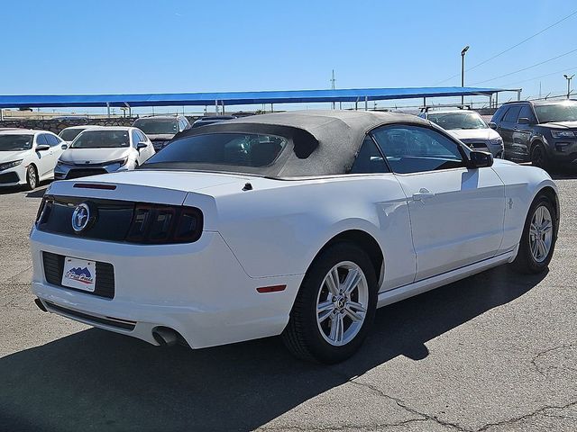 2014 Ford Mustang 2dr Convertible V6 - 23001141 - 3