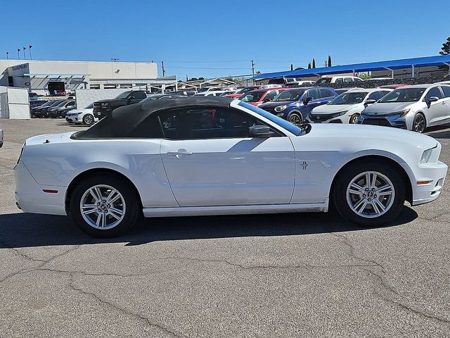 2014 Ford Mustang 2dr Convertible V6 - 23001141 - 4
