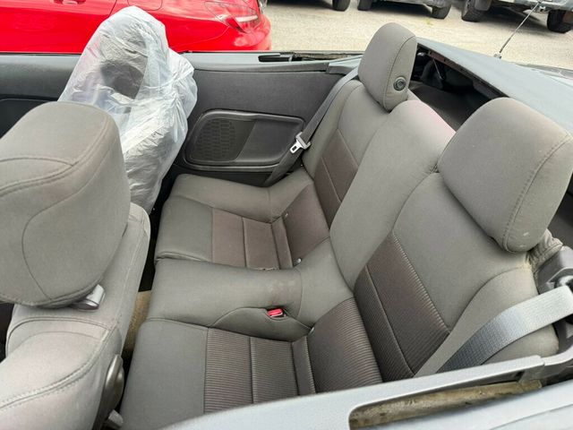 2014 Ford Mustang 2dr Convertible V6 - 23004907 - 9