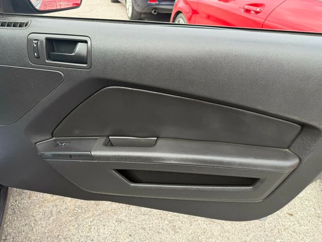 2014 Ford Mustang 2dr Convertible V6 - 23004907 - 16