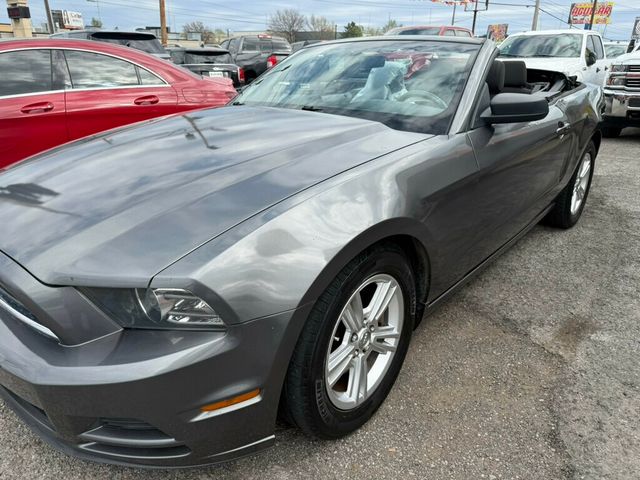 2014 Ford Mustang 2dr Convertible V6 - 23004907 - 7